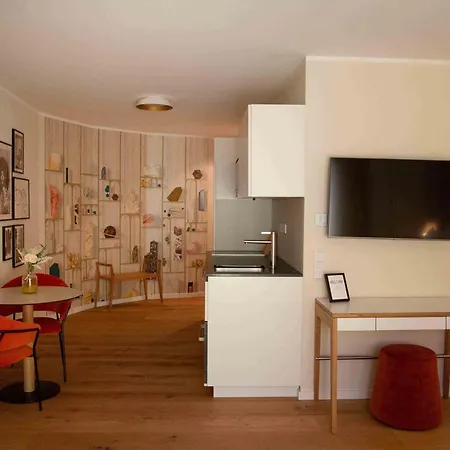 Aparthotel 21rooms *