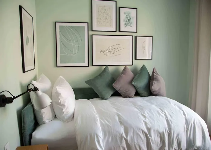 Aparthotel 21rooms 4*